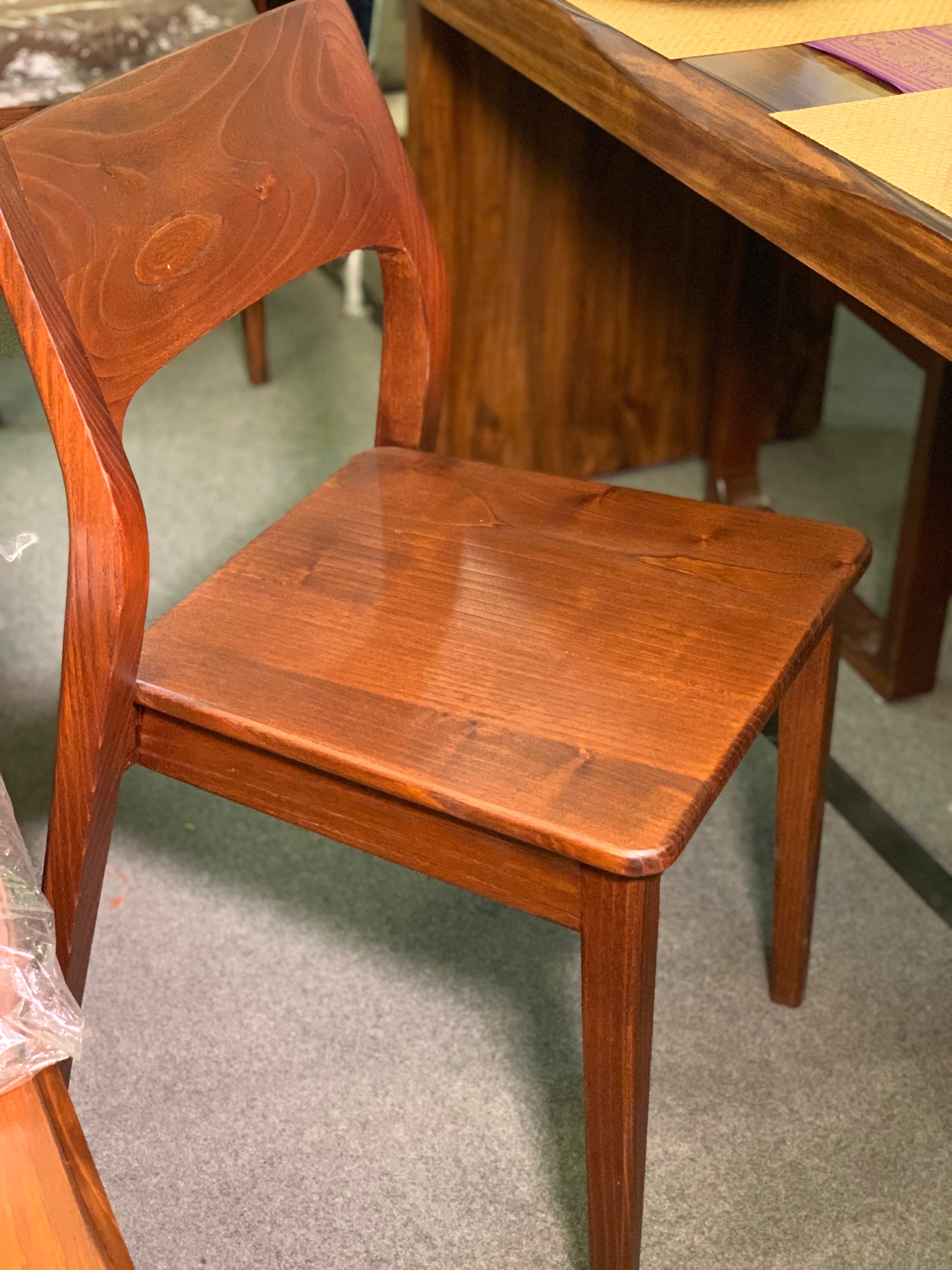 RADISSON Providence Chair Teak - Min purchase of 2 CH 052 PFL W/C (Walnut / Mahogany)