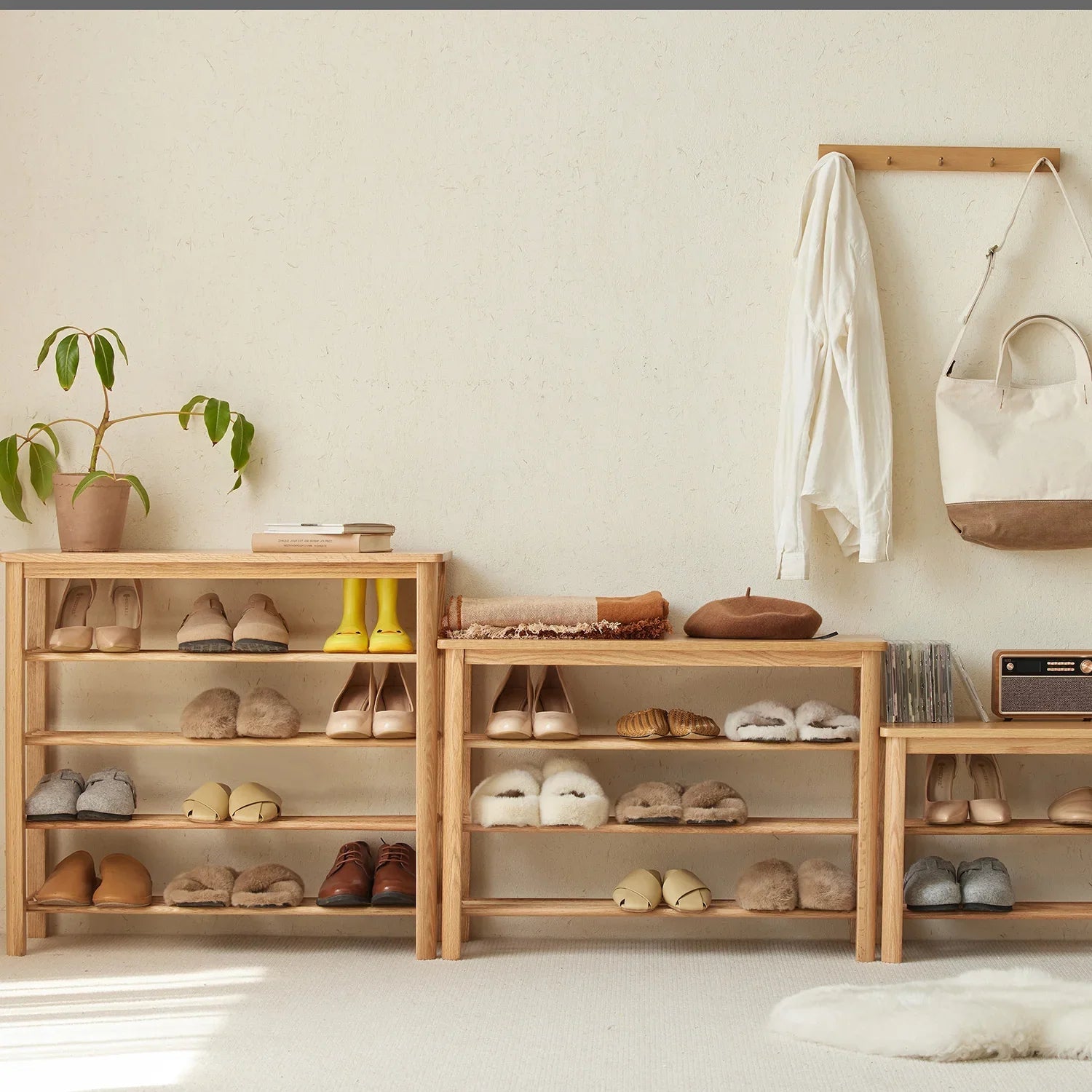 Scandinavian Oak Wood Shoe Shelf FUJI