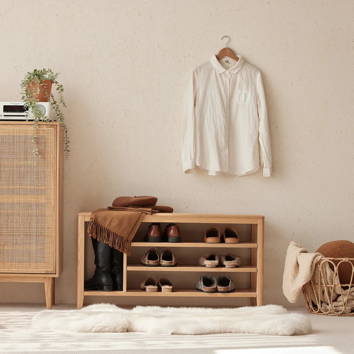 Scandinavian Oak Wood Shoe Shelf FUJI