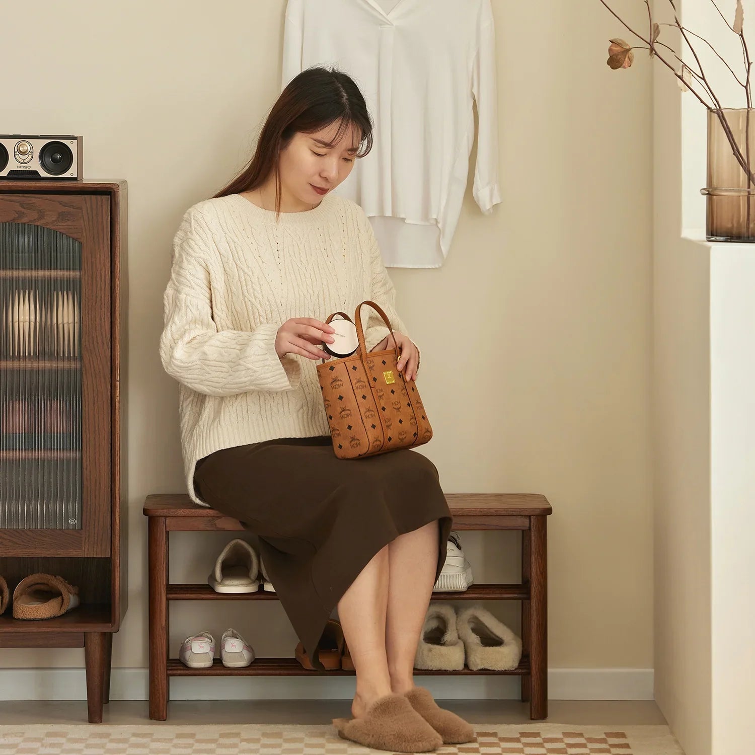 Japandi Oak Wood Shoe Shelf FUJI WALNUT